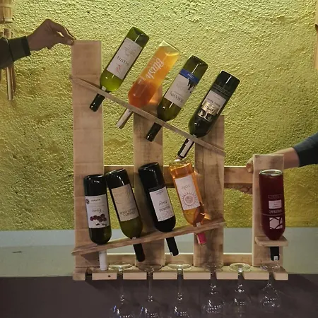 Gasthuis Simurg Evleri