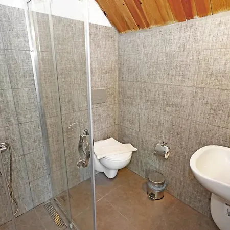 Gasthuis Simurg Evleri Olympos